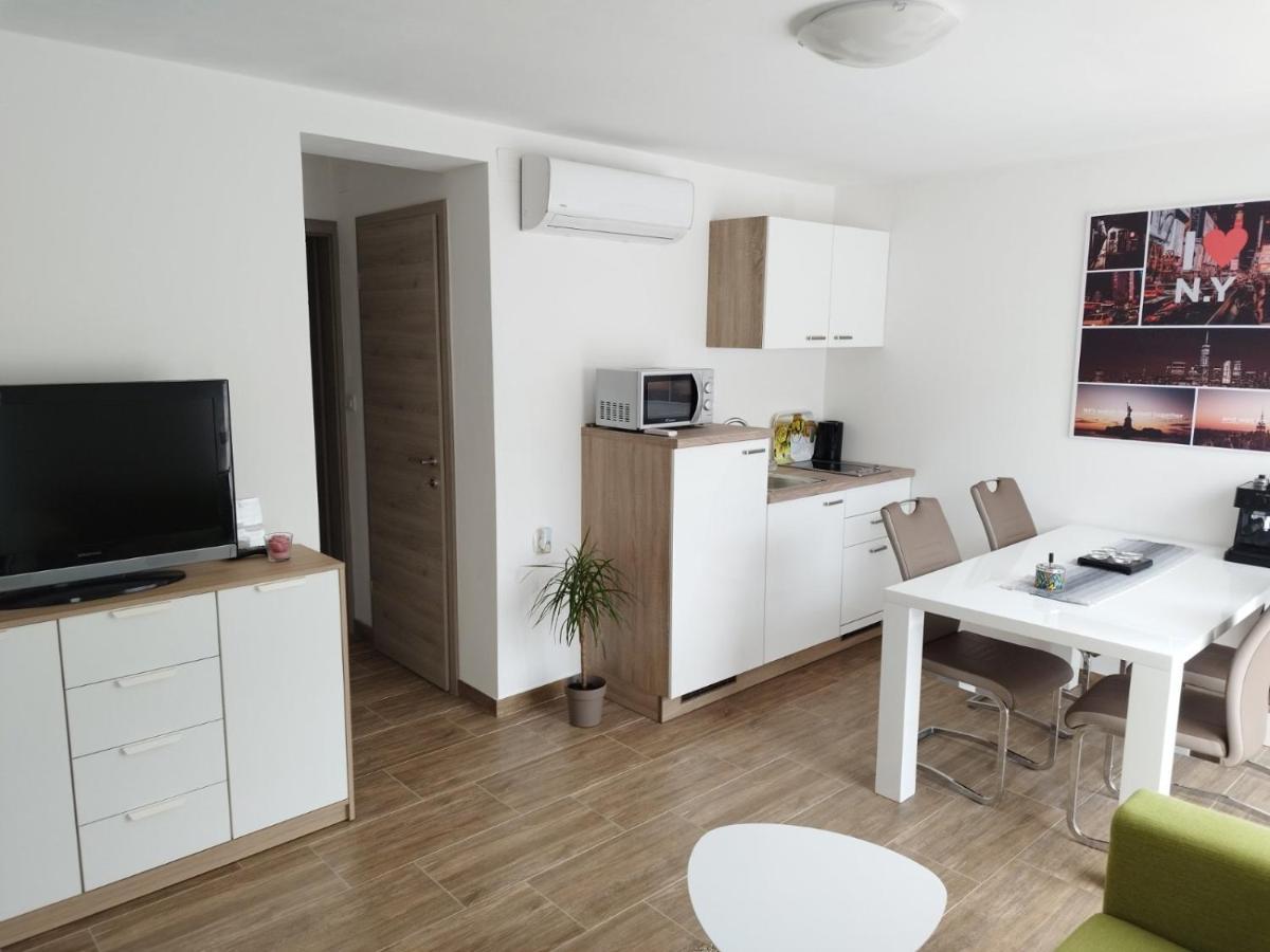 Mia Apartment Rijeka Exterior foto